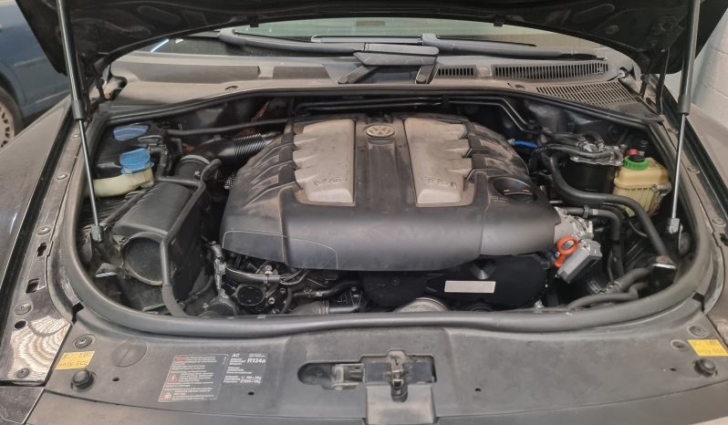 
								VOLKSWAGEN Touareg 3.0TDI V6 +Motion full									